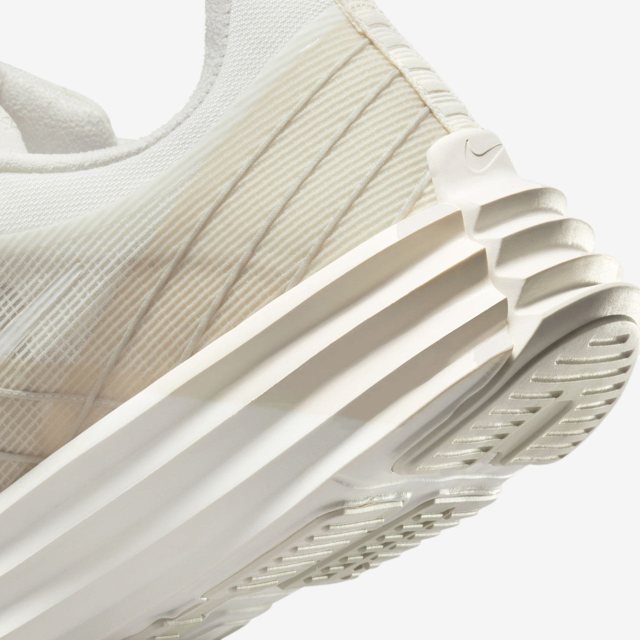 Lunar Roam | DV2440-100