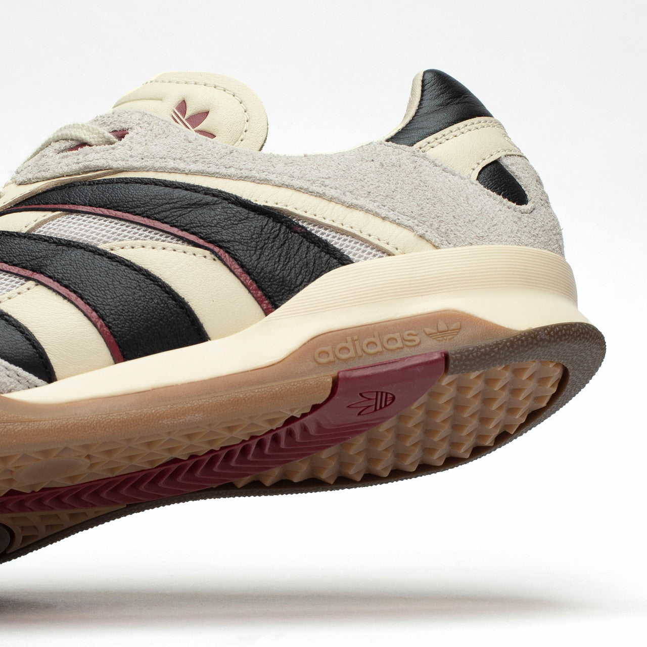 Predator Mundial x SNS | IE6244