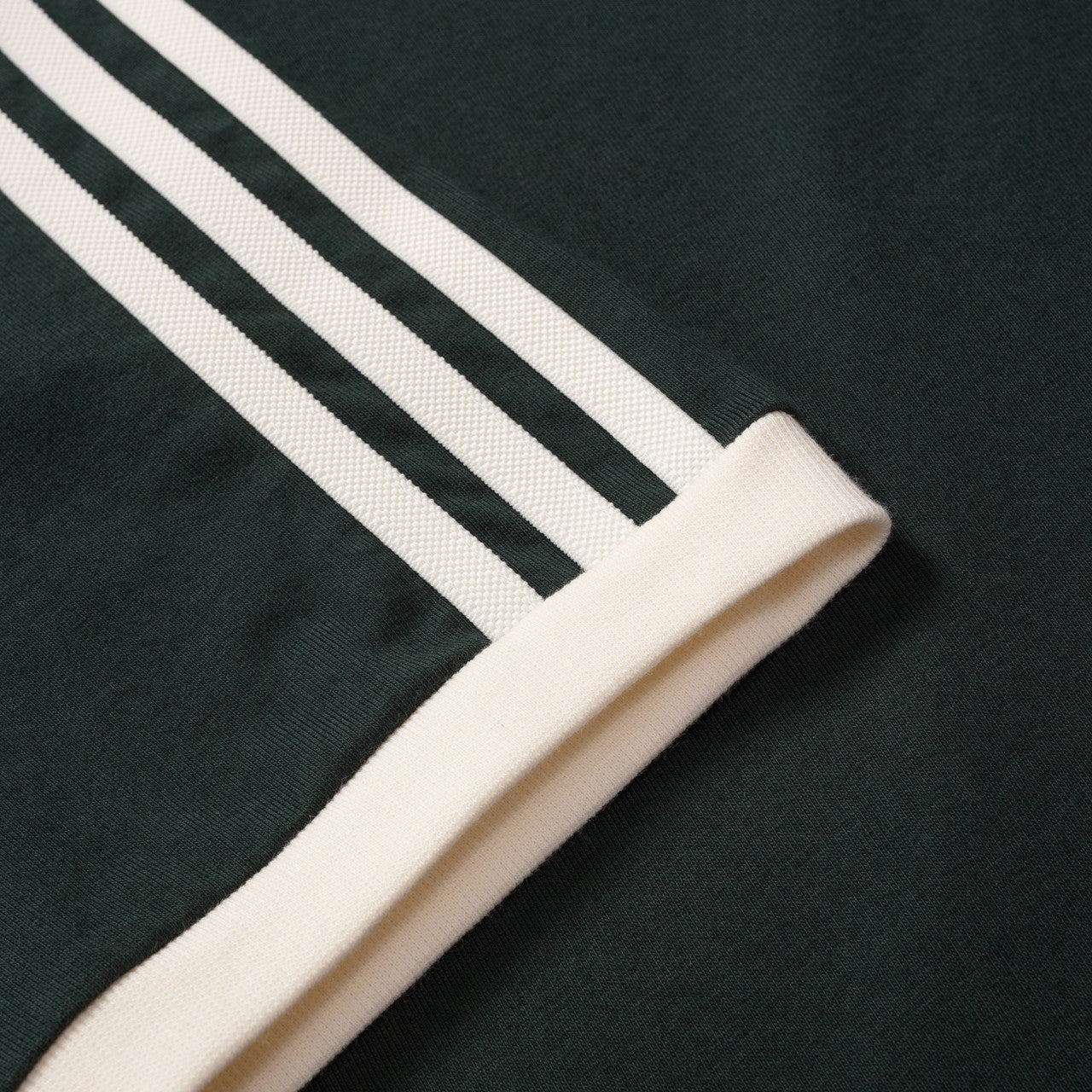 Ringer Tee x SNS | IZ3143